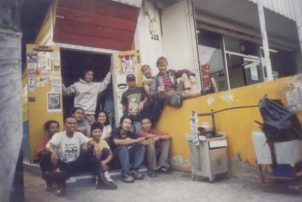 Harder Recs circa 1998, yang sekarang kami jadikan Remains Store di Cihampelas.